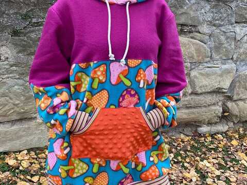 Hoodie Inga Oversize Gr. 34-54 Schnittmuster & Nähanleitung