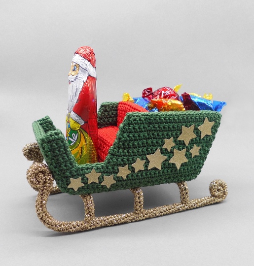 Crochet pattern sleigh Christmas decoration & gift - easy and versatile