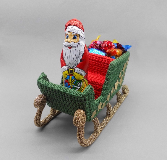 Häkel-Schlitten zum Befüllen - Weihnachtsdeko einfach und vielseitig