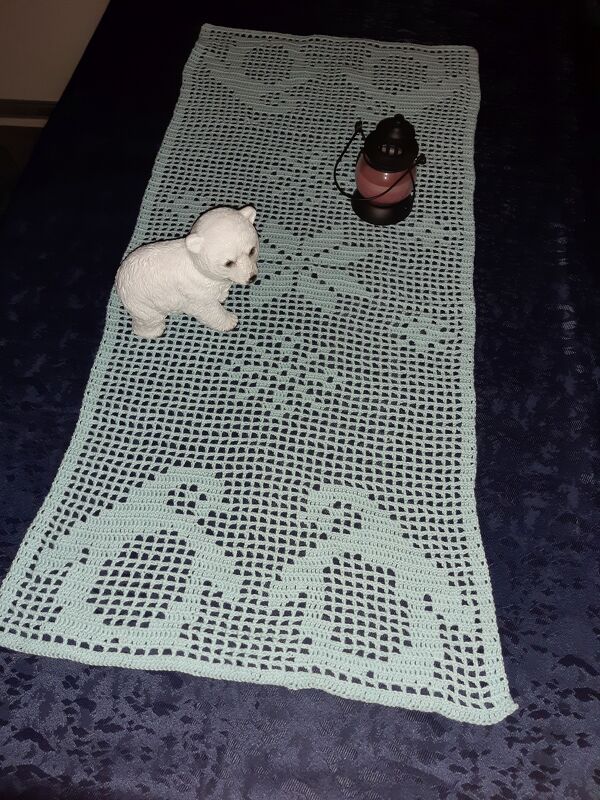 Tischläufer Weihnachten "Pinguin" häkeln