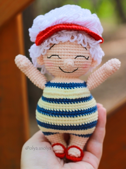 Granny Sailor Crochet pattern (Mrs. Santa Claus on vacation) Amigurumi