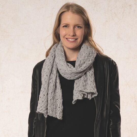 Strickanleitung Schal bzw. Schultertuch "Cablé Gitti" 762055