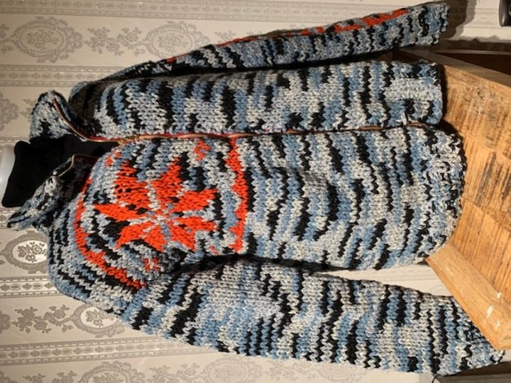 Anleitung für die unisex Strickjacke "Snowboard"