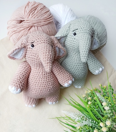Elephant crochet pattern