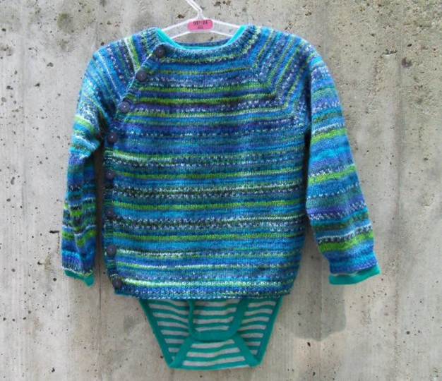 Schlüttli aus Sockenwolle Gr. 50-80