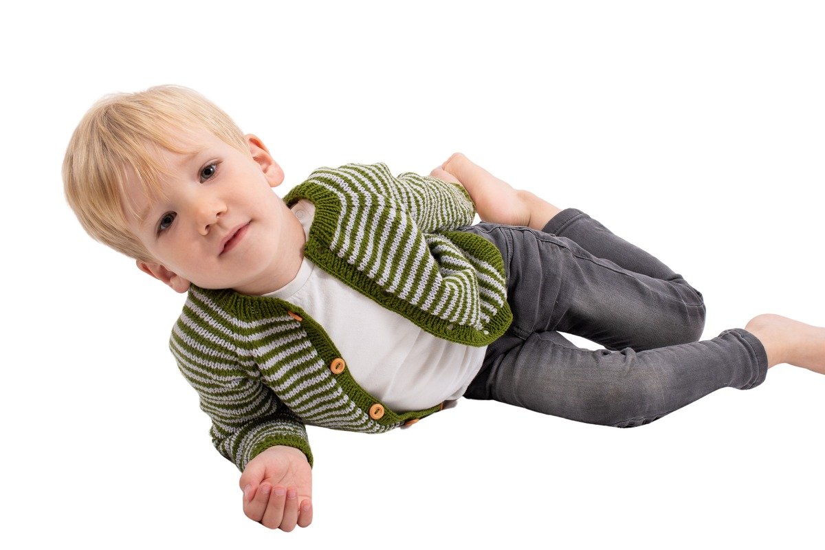 Strickanleitung Kinderjacke Unity in den Größen 98 bis 140, von 3 bis 10 J. - Bild 5