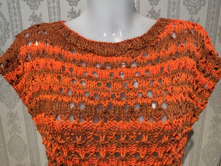 Strickanleitung für das Top und den Damenpullover "Sunrise"