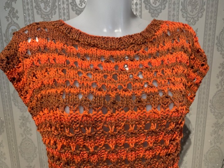 Strickanleitung für das Top und den Damenpullover "Sunrise"