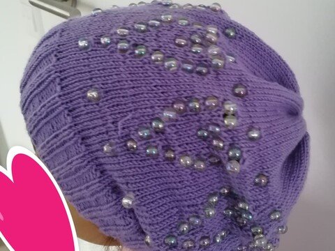 Strickanleitung einer Kindermütze mit Perlen