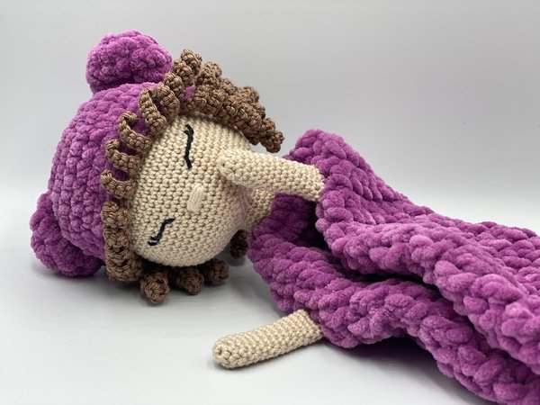 Crochet Pattern - Comforter Child (Cuddly Child)