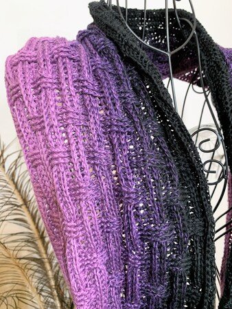 Crochet Pattern Loop Scarf "Helena"