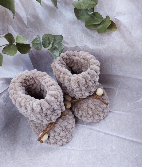 Häkelanleitung Plushy Booties, Babyschühchen