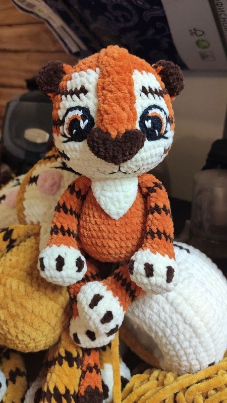Diego the tiger cub crochet pattern amigurumi
