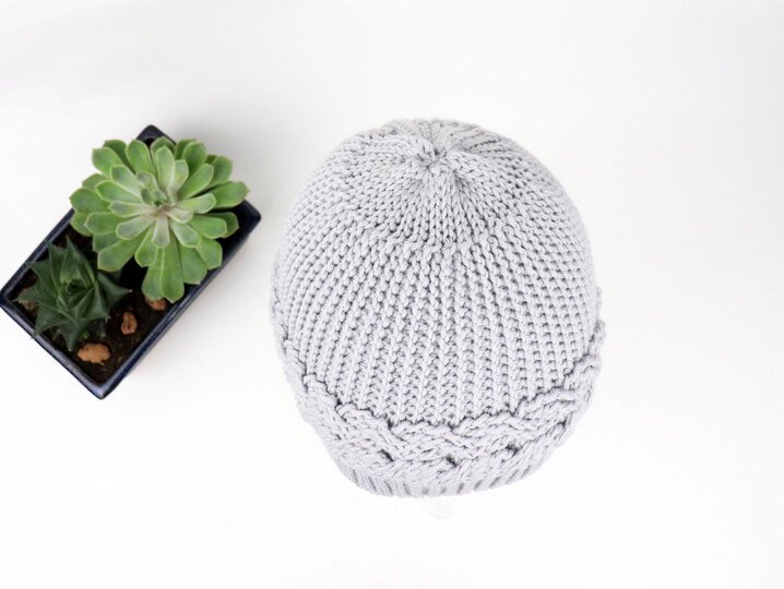 Beanie “Grace”  (sporty or hanging, all sizes)