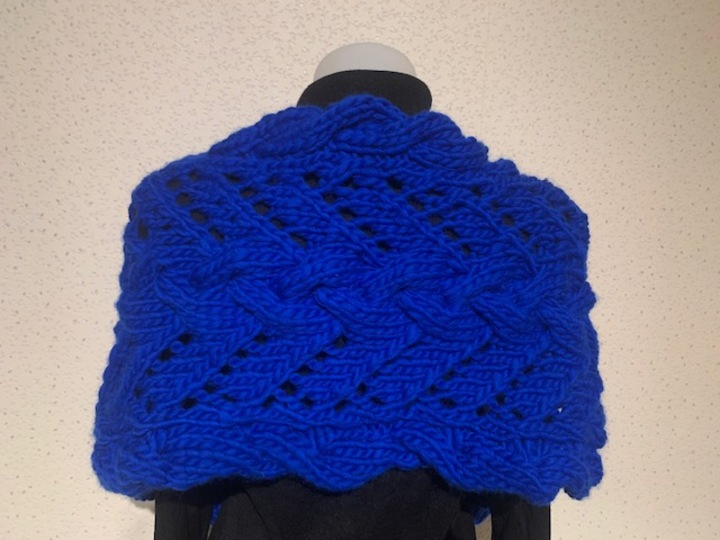 Strickanleitung für den Loopschal "Blue-Loop"