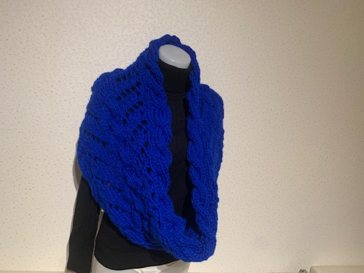 Strickanleitung für den Loopschal "Blue-Loop"