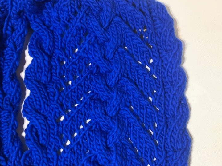 Strickanleitung für den Loopschal "Blue-Loop"