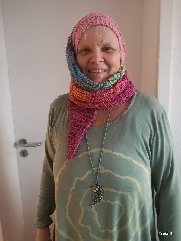 Zipfelbert - stocking cap &amp; scarf