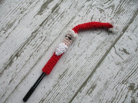 Häkelanleitung Weihnachtsmann Stiftüberzug