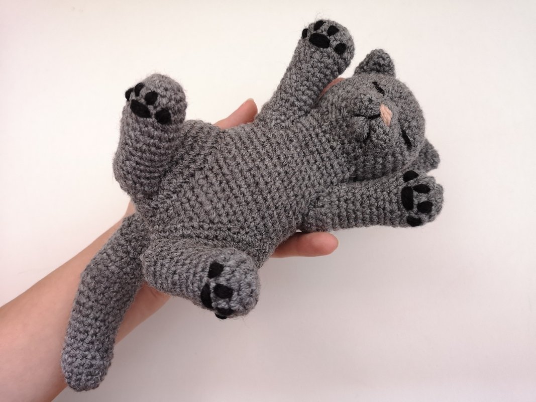 kitten - crochet pattern by NiggyArts