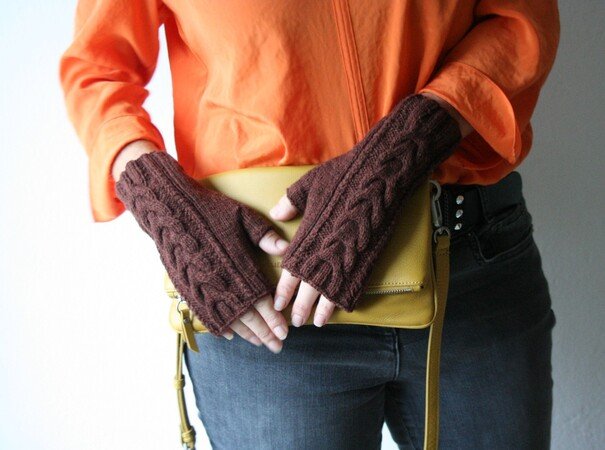 Naila knitting pattern fingerless mitts with cables braids 3 sizes