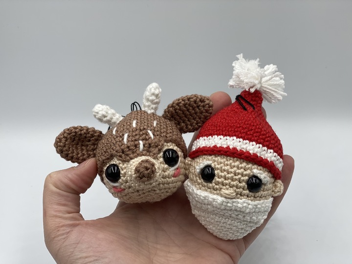 Häkelanleitung - Christbaumkugeln (Rehkitz und Weihnachtsmann)