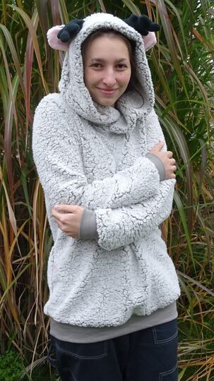 Rentier Kuschelpulli Gr. S - XXL nähen Schnittmuster Beamer