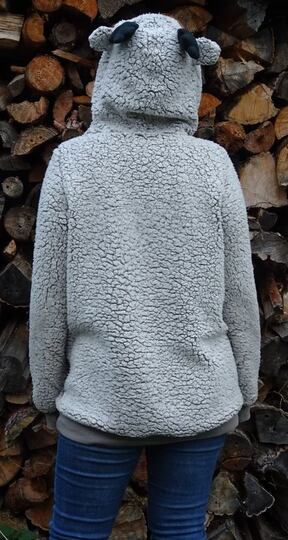 Rentier Kuschelpulli Gr. S - XXL nähen Schnittmuster Beamer