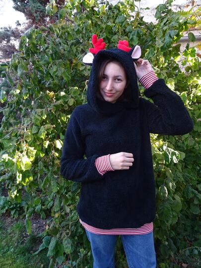 Rentier Kuschelpulli Gr. S - XXL nähen Schnittmuster Beamer