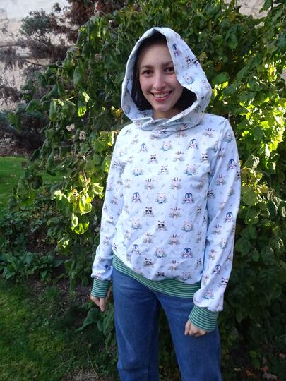 Rentier Kuschelpulli Gr. S - XXL nähen Schnittmuster Beamer