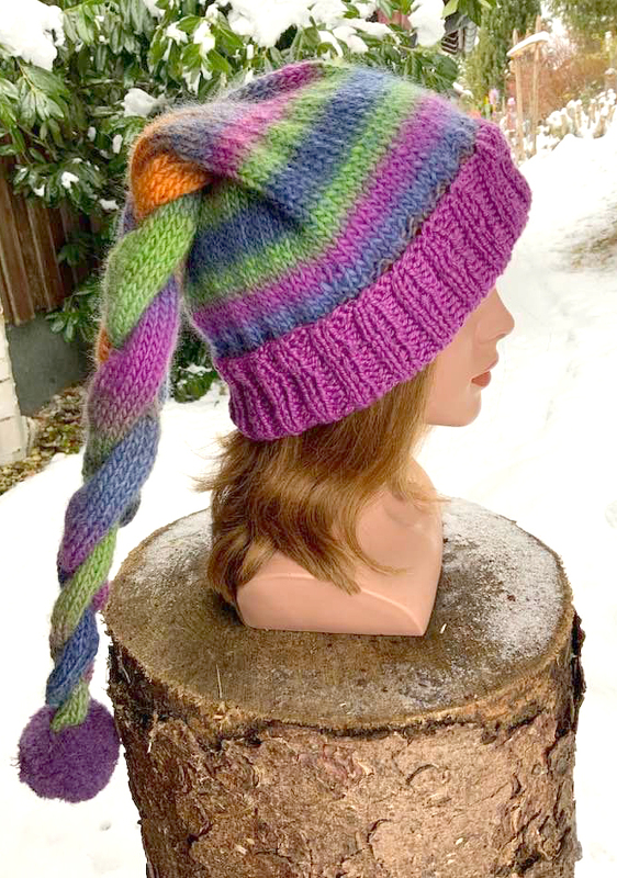 GESTRICKTE Mütze LUKAS mit geflochtenen Zopf