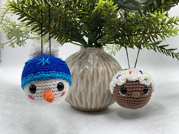 Crochet Pattern - Christmas baubles (Snowman and Gingerbread man)