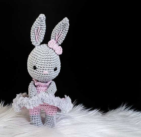 Häkelanleitung Hase Mira