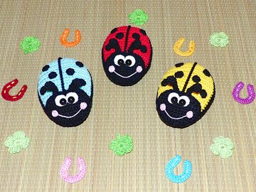 Crochet Pattern cheeky ladybugs