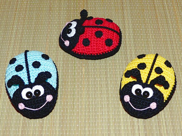 Crochet Pattern cheeky ladybugs