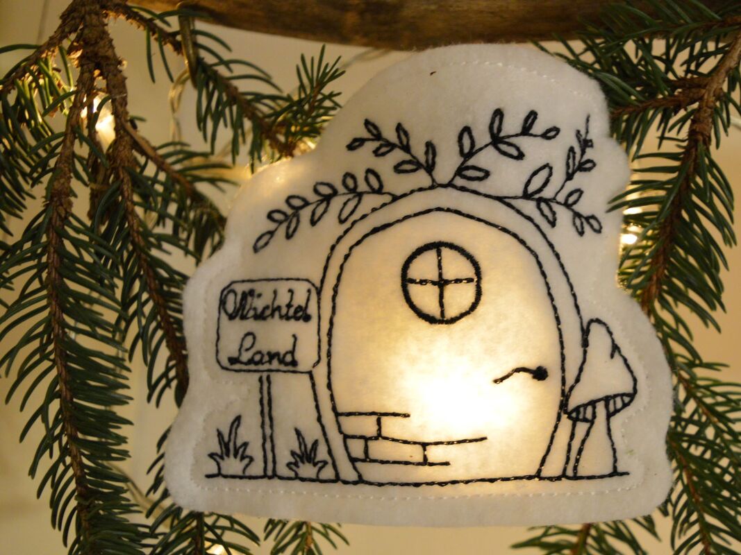 Stickdatei Wichteltür ins Wichtelland