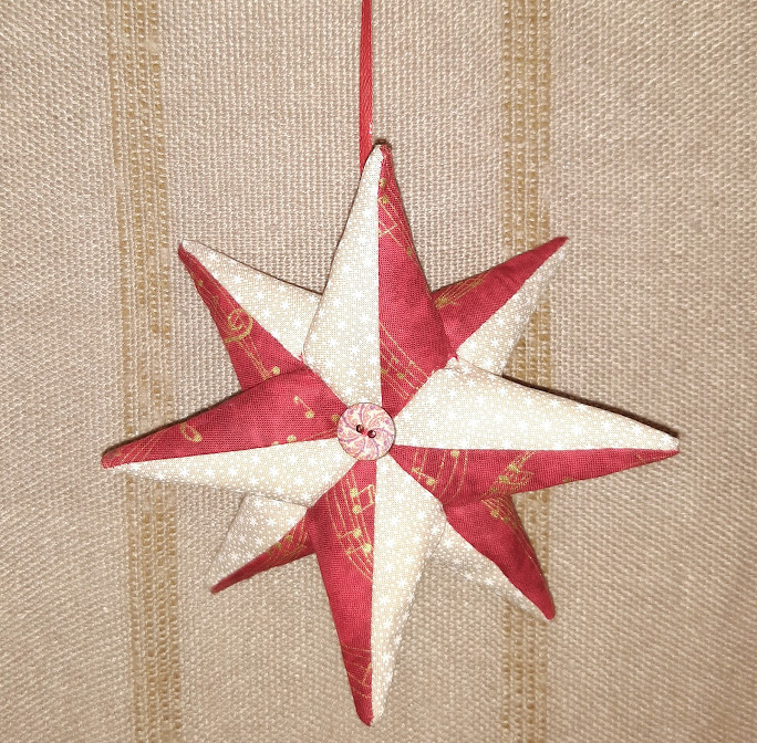 Stern - zum Aufhängen - genäht aus Stoff