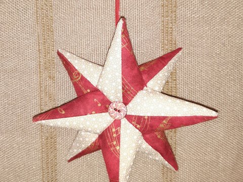 Stern - zum Aufhängen - genäht aus Stoff