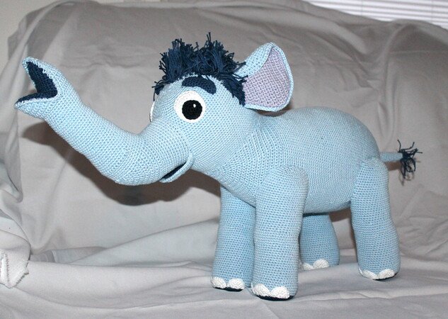 Harald the baby elephant crochet pattern