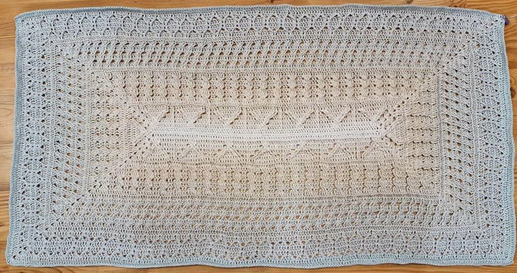 JahresCAL Kuscheldecke Saon