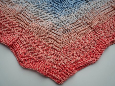 Häkelanleitung Tuch "Spiel der Würfel"