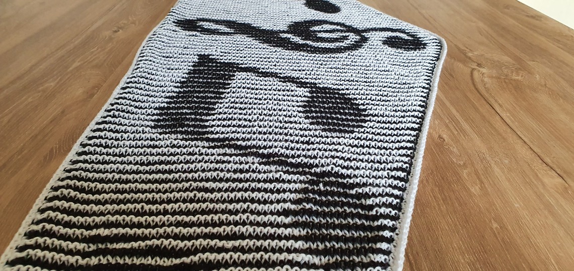 Musical Notes, Shadow Knitting, Illusion Knitting, Flat Motif Shawl