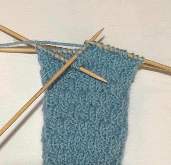 Armstulpen stricken für die ganze Familie