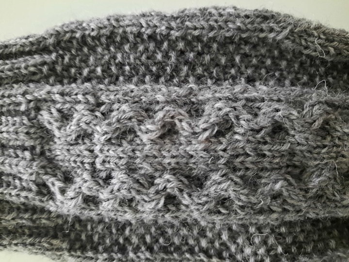 Anleitung Sockenmuster Mister Zopf stricken