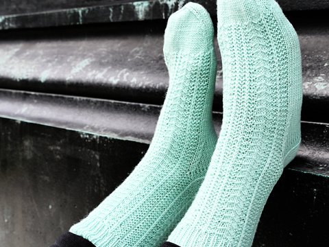 Strickanleitung Socken Sarina - Größe 36 - 43