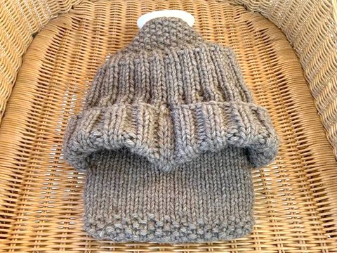 gestrickter Wärmflaschenüberzug "Heiße Füsse"