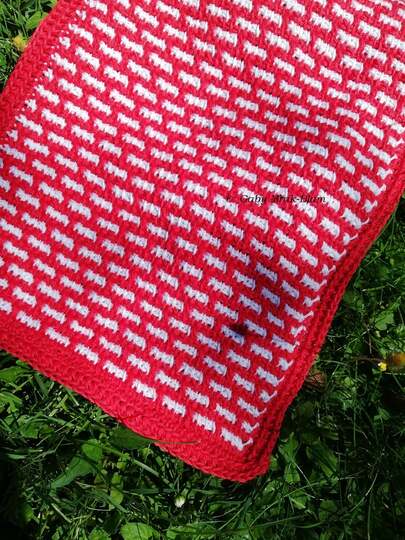 Albina - tunesisch gehäkelter Schal