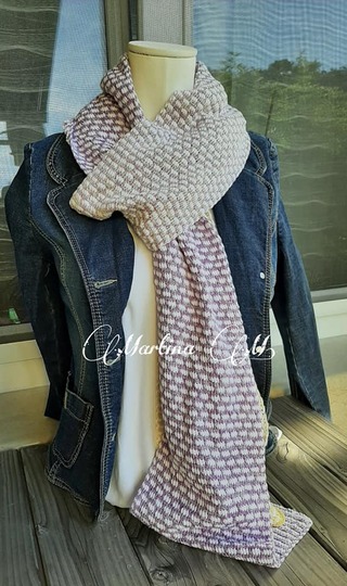 Albina - tunesisch gehäkelter Schal