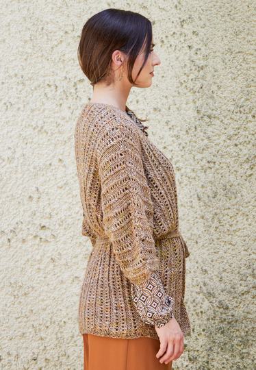 Strickanleitung: Dünne Kimonojacke in Ajourstrick mit passendem Gürtel