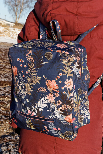 Rucksacktasche – Handtasche & Rucksack in einem – Anleitung & Schnittmuster